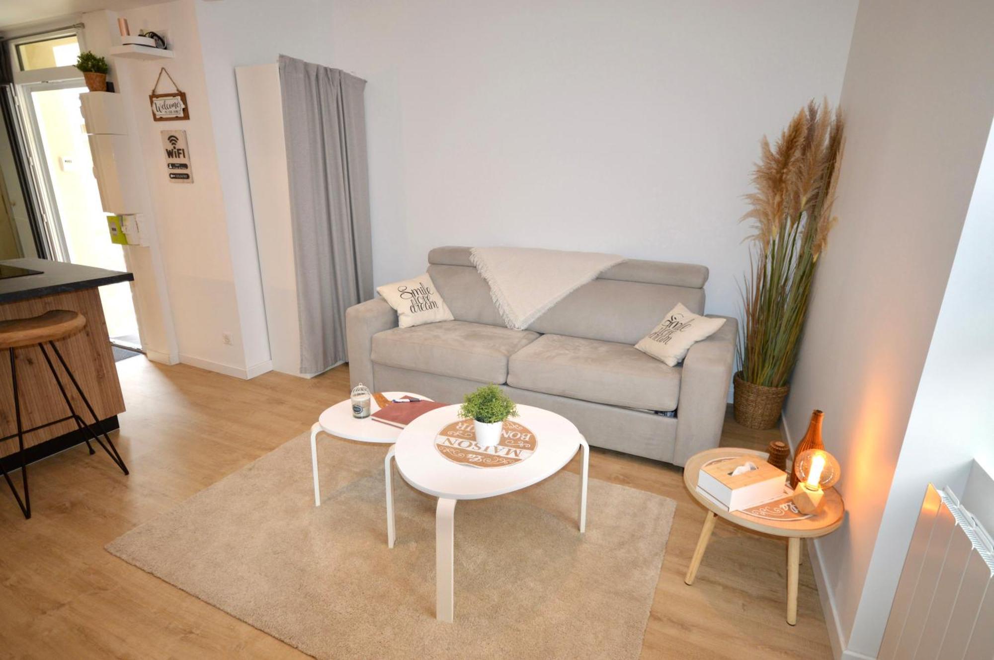 Appartement Bulles De Bonheur - Hyper Centre D'Épernay Extérieur photo